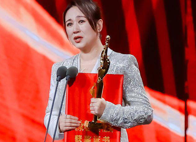 |w66平台新闻联播镜头下的大明星堪比“照妖镜”吴京发胖马丽
